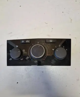 Opel Zafira B Climate control unit 13308176 16032012 901513610002