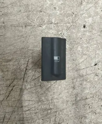 Skoda Octavia Mk1 (1U) Fuel tank opening switch 1J0959833C
