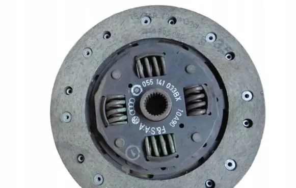 Volkswagen Jetta I Clutch pressure plate 055141033BX