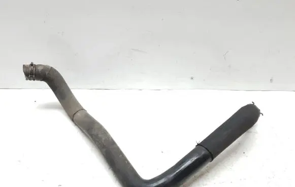 Mercedes-Benz A W169 Engine coolant pipe/hose