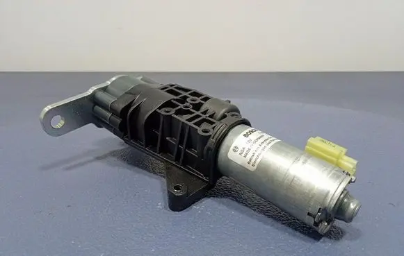 Audi Q7 4L Holder (bracket) 4M0827852D
