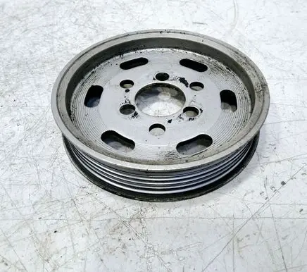Volkswagen Caddy Power steering pump pulley 06H145255E