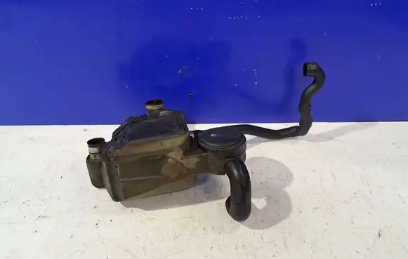 Breather/breather pipe/hose