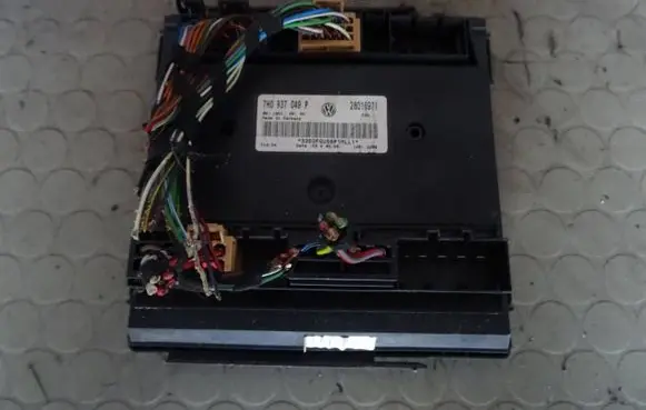 Volkswagen Transporter - Caravelle T5 Comfort/convenience module 7H0937049P 28016671