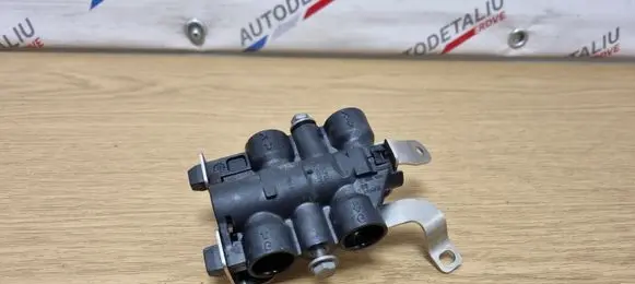 BMW 3 G20 G21 Thermostat 8481574 8481575