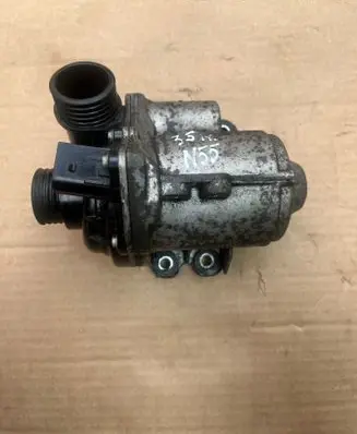 BMW 3 E92 E93 Water pump 11515A05704