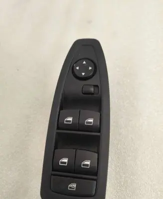 BMW 1 F20 F21 Electric window control switch 9208109
