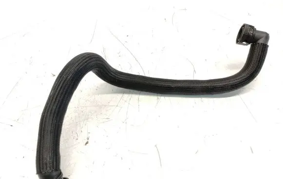 Citroen C4 II Picasso Breather hose/pipe V760518680