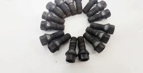 Mini One - Cooper Clubman R55 Nuts/bolts 