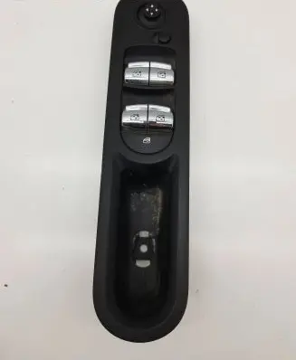 Mini Cooper Countryman F60 Electric window control switch 9354858