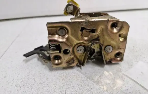 Ford Explorer Front door lock 