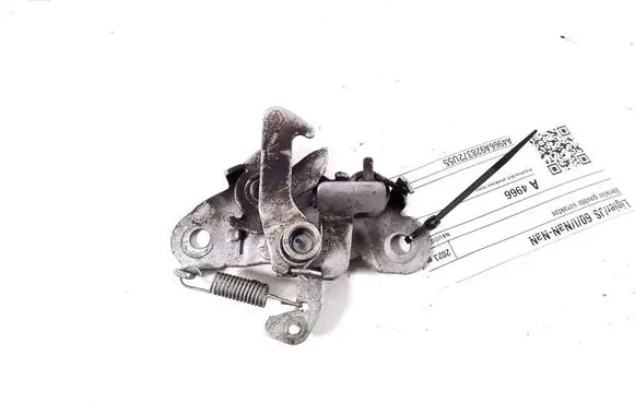 Ligier JS 60 Engine bonnet (hood) release handle
