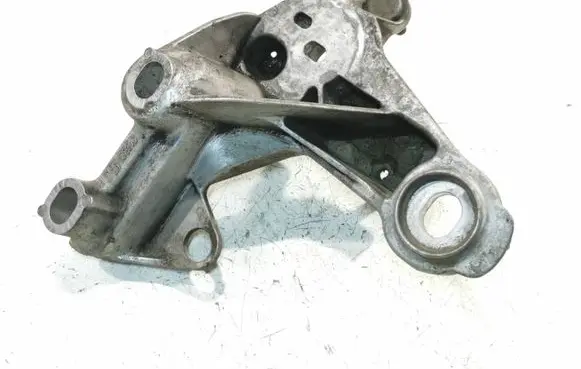 Audi A6 S6 C6 4F Engine mounting bracket 4F0199351Q