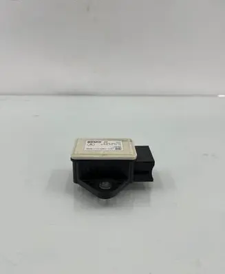 Mercedes-Benz E W212 ESP acceleration yaw rate sensor A0055422618 0265005735 7018739