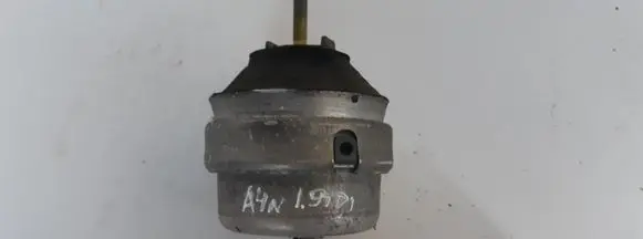 Audi A4 S4 B6 8E 8H Engine mount bracket 8E0199379A
