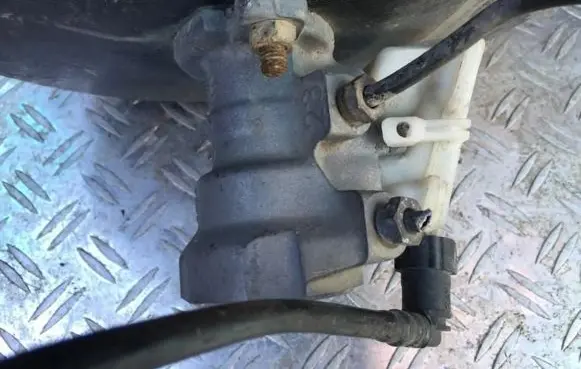 Ford Focus Master brake cylinder