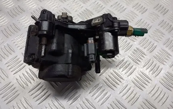 Citroen C5 Fuel injection high pressure pump 7190-189A02