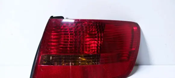 Audi A6 S6 C6 4F Rear/tail lights 89036920