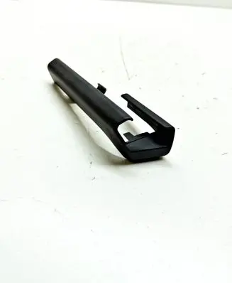 Porsche Cayenne (92A) Front passenger seat rail trim 7P5885624
