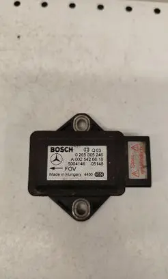 Mercedes-Benz E W211 ESP acceleration yaw rate sensor A0025426618