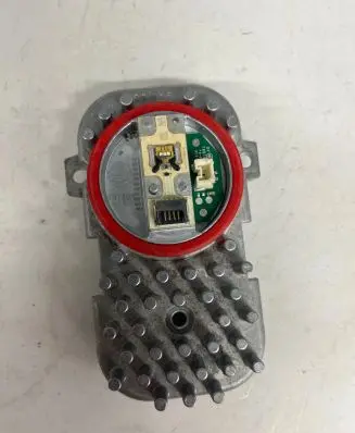 BMW 3 F30 F35 F31 LED ballast control module 1305715084 1708154390
