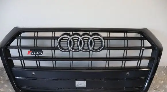 Audi Q5 SQ5 Front bumper upper radiator grill 80A853651F 80A853651H 80A853651G