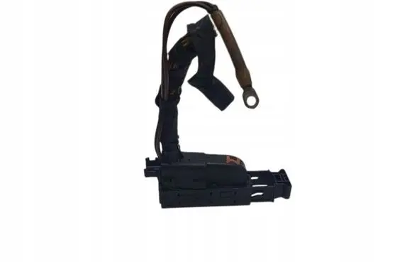 Mercedes-Benz E W211 ABS module connector plug 0265960029