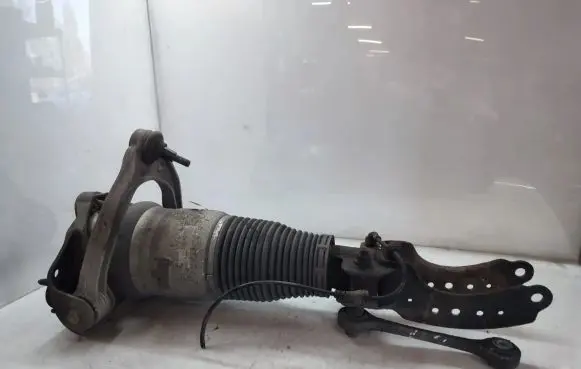 Audi Q7 4L Front air suspension shock absorber 7L8616039B