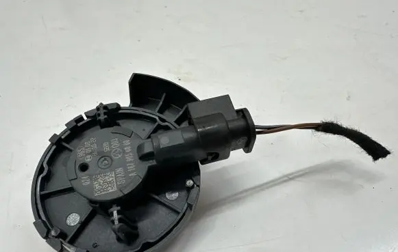Mercedes-Benz CLA C118 X118 Airbag deployment crash/impact sensor A1679050800