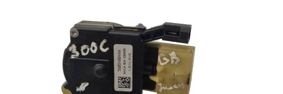 Jeep Grand Cherokee (WK) Ignition lock 56054004AA C09035 161110116