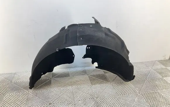 Audi A5 Sportback 8TA Front wheel arch liner splash guards 8T0821172M