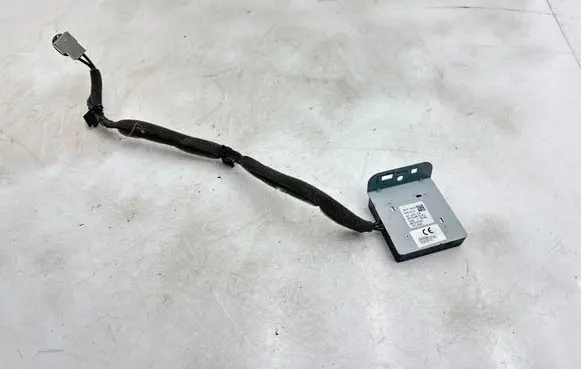 Nissan Qashqai J12 Antenna control unit 282126UA0A