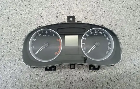 Skoda Fabia Mk2 (5J) Speedometer (instrument cluster)