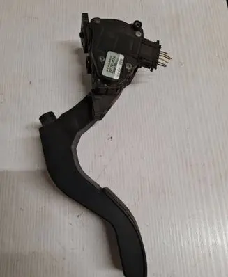 Audi A6 S6 C5 4B Accelerator throttle pedal 8D1721523J 6PV00837603