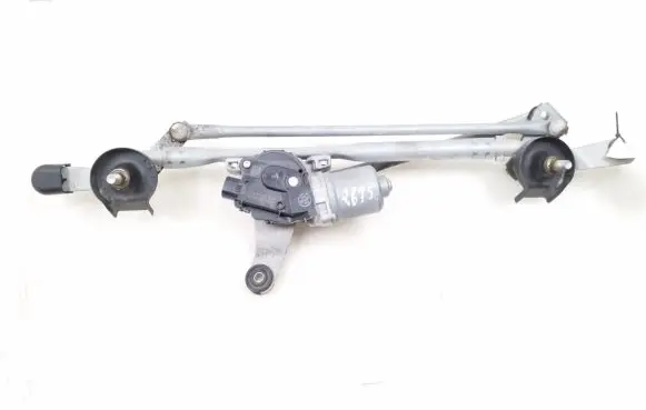 Opel Insignia B Front wiper linkage and motor
