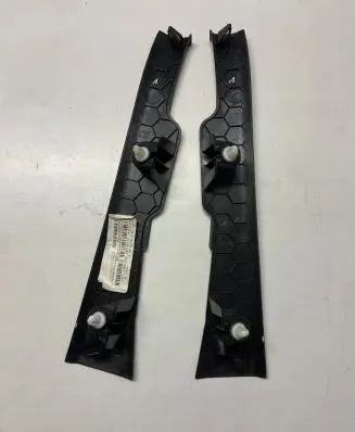 Jeep Cherokee Other sill/pillar trim element 1WG18DX9AD 123619