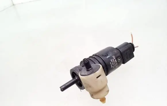 Mercedes-Benz C W204 Windscreen/windshield washer pump 2048660221