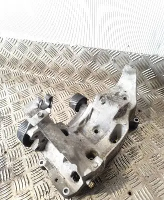 BMW 5 F10 F11 Generator/alternator bracket 7802639 13992010