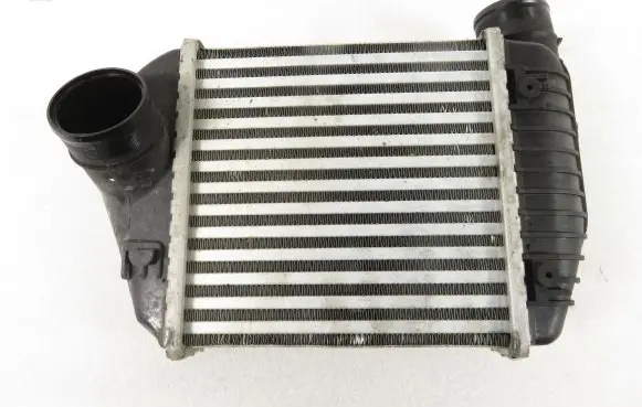 Audi A6 S6 C6 4F Intercooler radiator