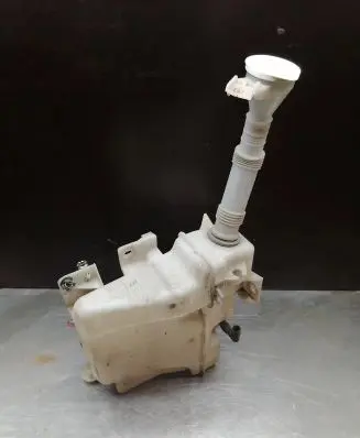 Mitsubishi Lancer X Lamp washer fluid tank 