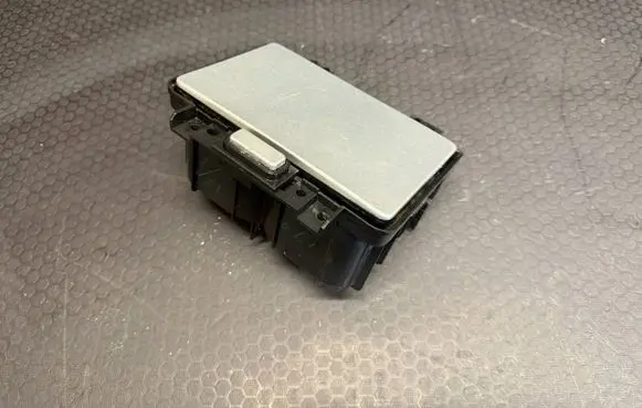 Infiniti FX Cup holder front GA670092100 430AL5C