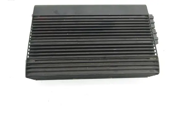 Volkswagen Golf IV Sound amplifier 1J0035456