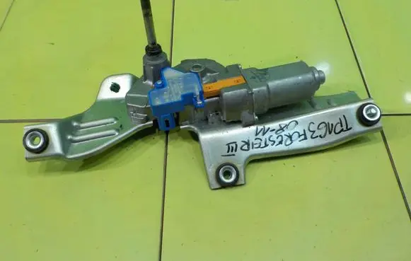 Subaru Forester SH Rear window wiper motor TP163