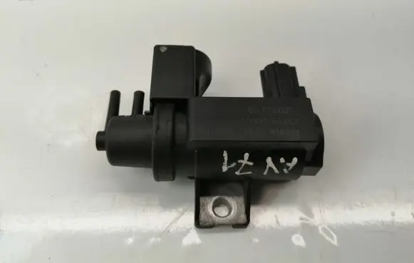 Toyota Avensis T250 Turbo solenoid valve 258190R011