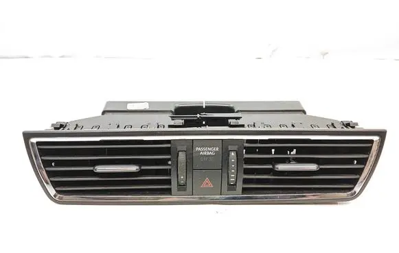 Seat Toledo IV (NH) Dash center air vent grill 5JA820951B 0858100001