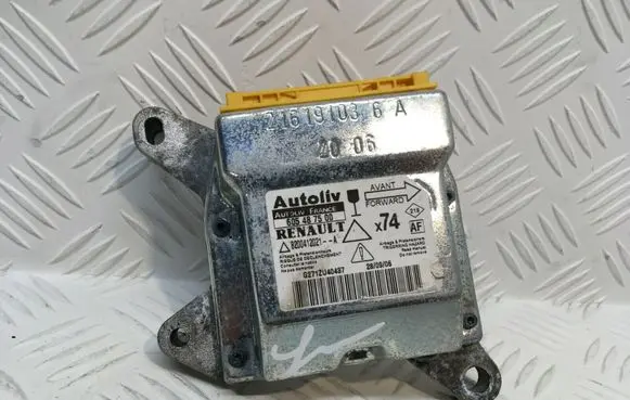 Renault Laguna II Airbag control unit/module 8200412021