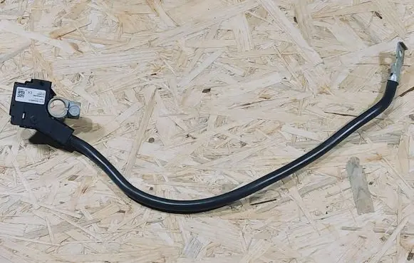 BMW 5 F10 F11 Negative earth cable (battery) 9253082 61129253082 14464710