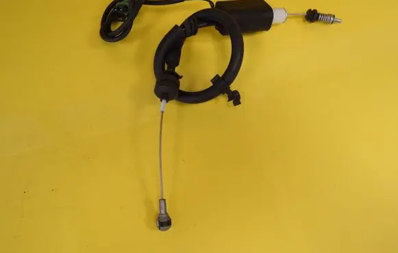 Opel Vectra B Throttle cable 9157301 9157301WU
