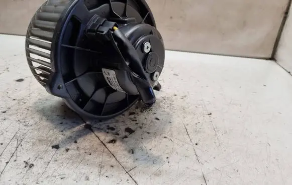 Toyota Corolla Verso AR10 Heater fan/blower 0130101601 MF0160700610