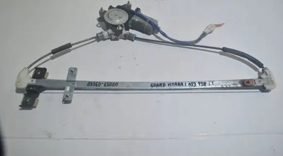 Suzuki Grand Vitara I Rear door window regulator with motor 8356065D00
